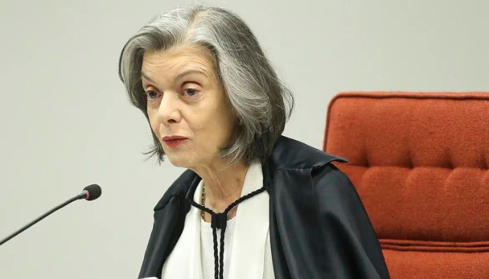 Cármen Lúcia diz que horário eleitoral será exercício democrático